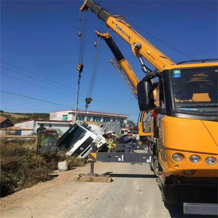 天心吊车道路救援多少钱